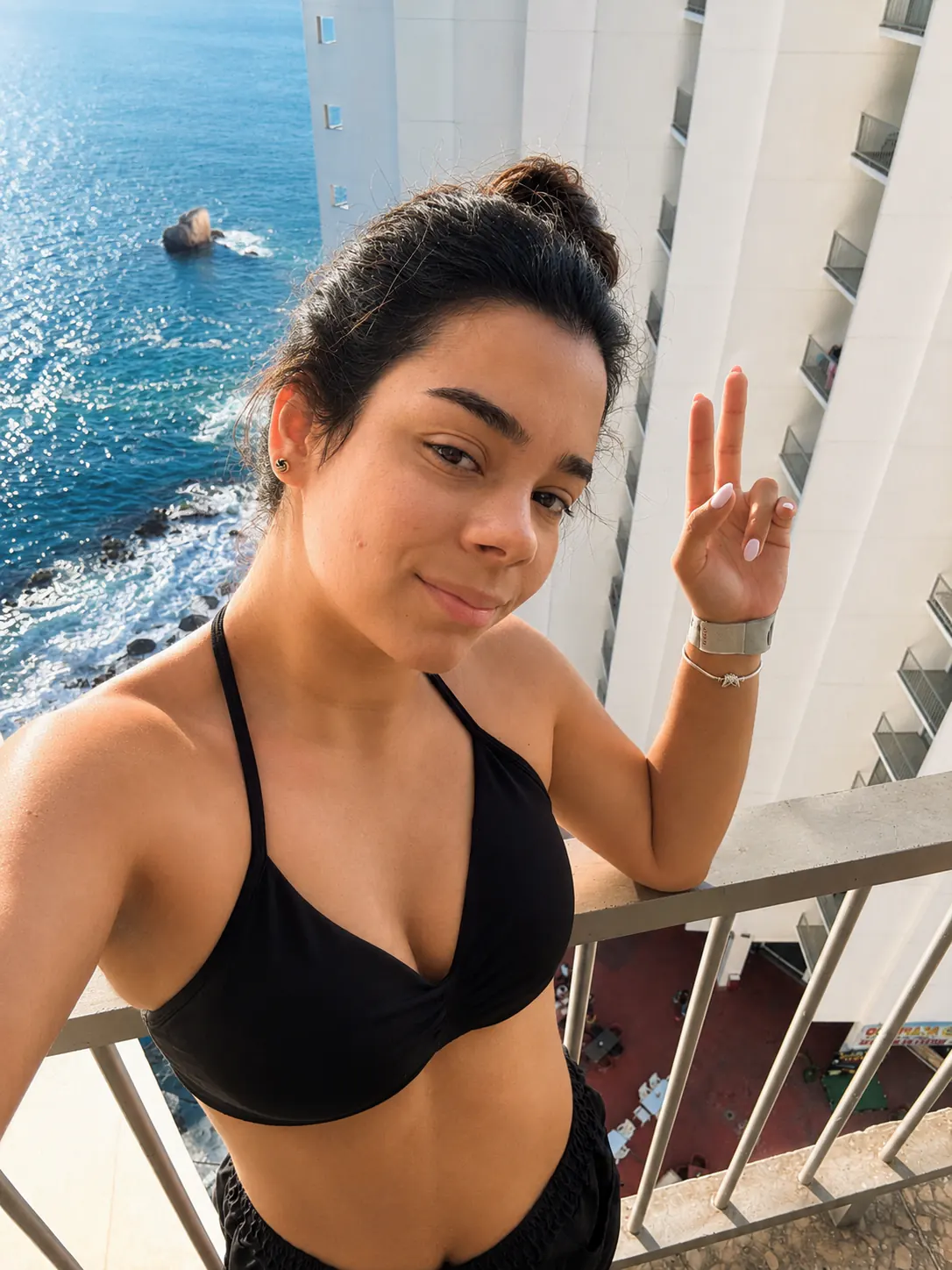 23